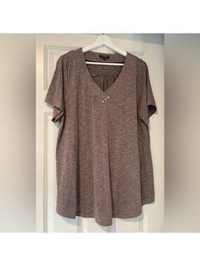 V neck short sleeve knit top